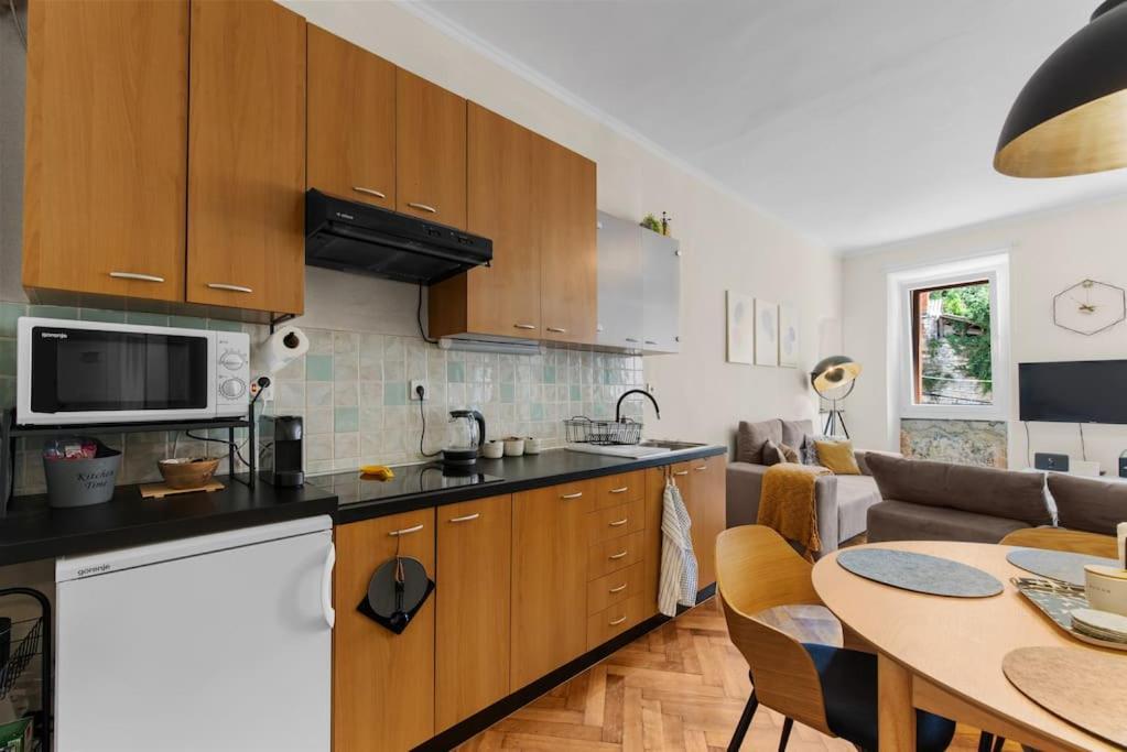 Fresco Residence- In The Center Of Apartment Pula